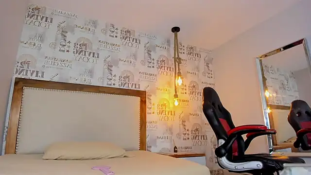 Clarise_hall3 - ice in my pussy please baby