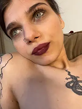 Britneydollx
