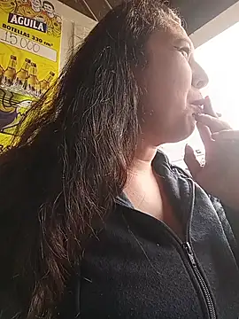 LIZETH_09 - Offpantieandfuckmyfinger
