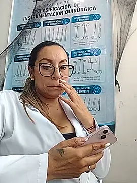 Dr-Kathy_23 - WET YOUR FACE WITH MO SQUIT 💦💦💦