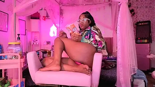 VixenCapri - ride torso anal and squirt