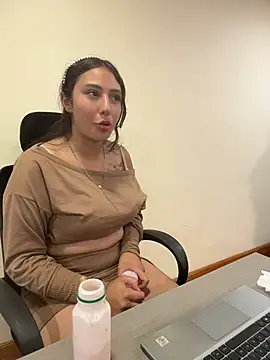 Caroline_bennett