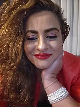 OurLove88 - A sensual massage..her pretty feet..
