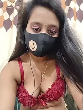 Trisha-26 - Open nude show