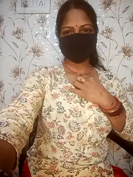 Pooja-121 - Mujhe dildo Lena