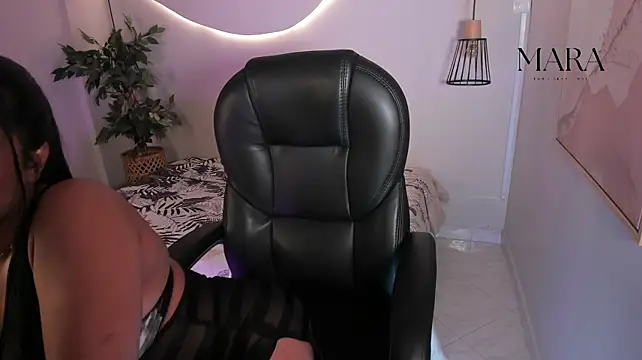 Mara__05 - domi control + 2 fingers inside 20🥵🔥