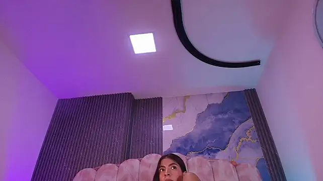 Hot_dione - Lush in ass+controlx5m, fingers in pussy
