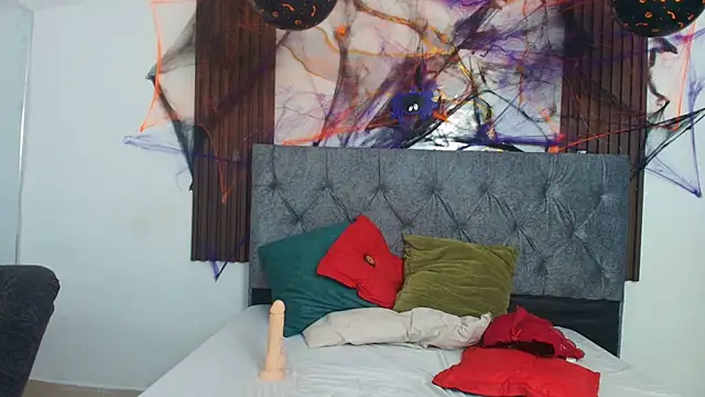 Samanthaluxe__