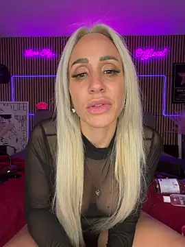 LunaSky_Official - Pussy Zoom 2 min+ pic