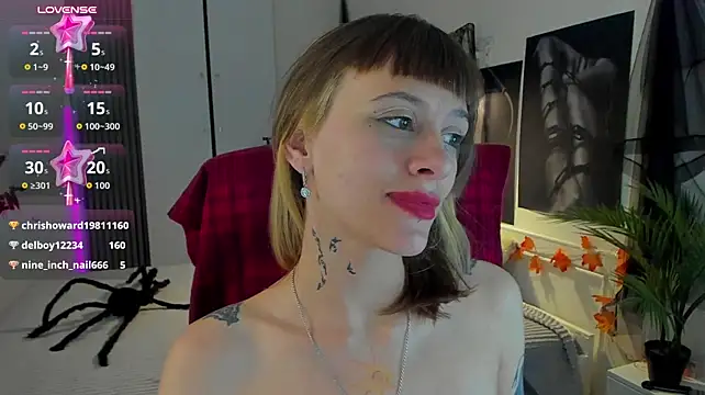 LollyLucy - show tits 10 min