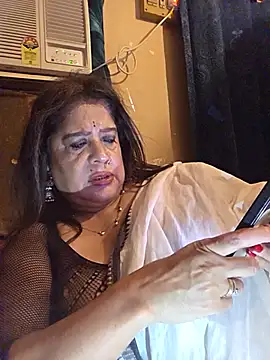 Hot_Queen77