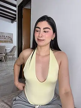 Evelyn_hills