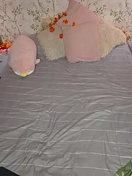 Charlotte__Miller - Send kisses