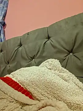 Khelmi - stranger masturba my pussy in ticket sho