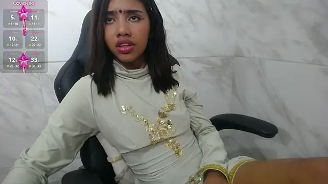 _simran_kaur330306 - play with my toy