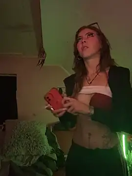 Alina-420 - Show Pussy