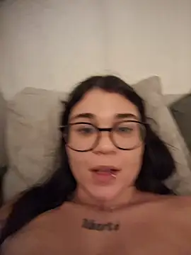 BellaEscarlate