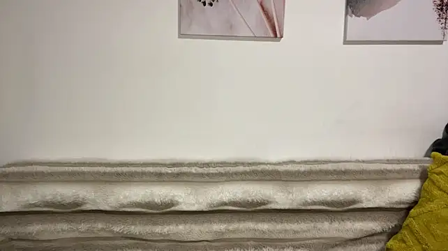DreamKimmy - Touch tits close to the cam<3