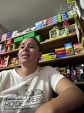 Lannabellx - Boobs in the market 🤫