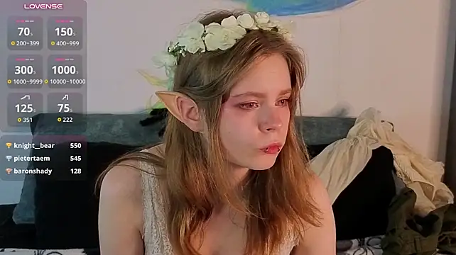 JulietteRain - whats under my shorts?
