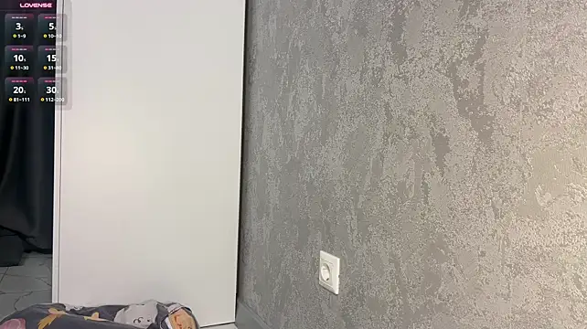 SteffaLains - SQUIRT SHOW!