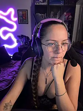 MaryPeach666 - pussy pic + squirt video