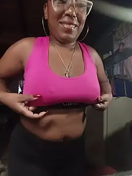 ChanneldelaCroix - SHOW BOOBS😈