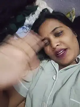 Cute_radhikaa - 200000