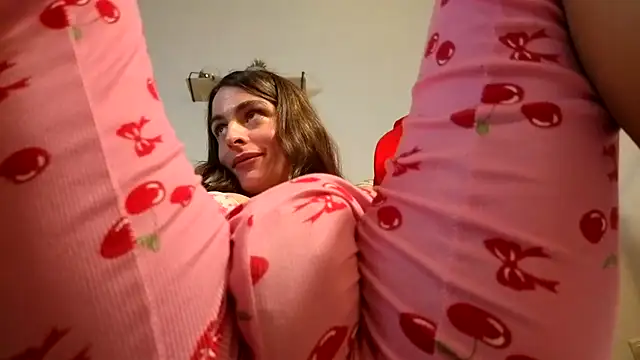 Camii2244 - tease feet