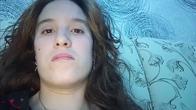 ElyseLegget - eye contact