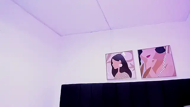 Dullce77 - I write your name on my tits