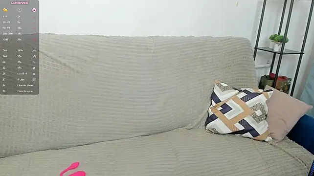 Briar_Nomad - fingers in pussy