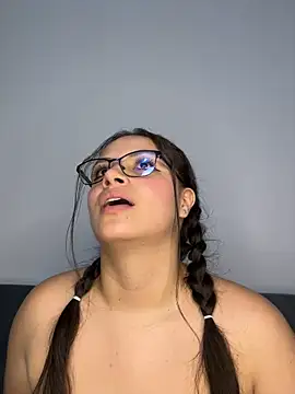 Tayler_Kim - make me wet