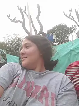 Liancy - Finger ass + spanking