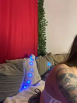 Bitch69Horny - oiled dildo between the breasts