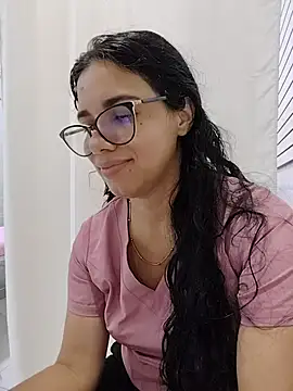 Alanahot94 - Sucking on nipples