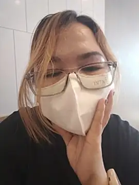 AsianMhiendy - masage boobs wth lotion