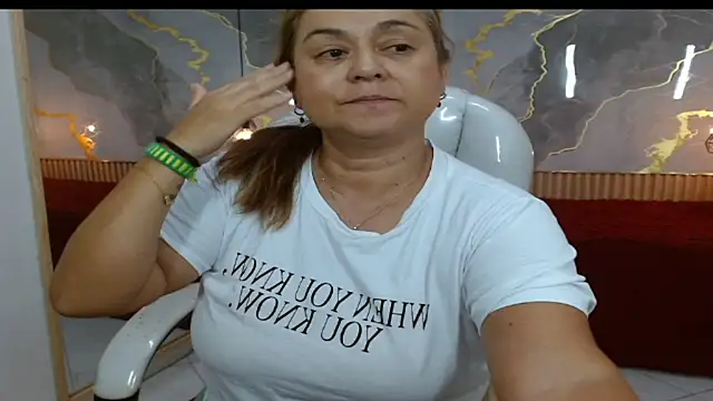 Sex_mommy_ - show pussy
