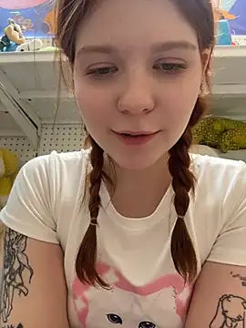 Freaky__Nikki - RIDE A DILDO UNTIL I CUM