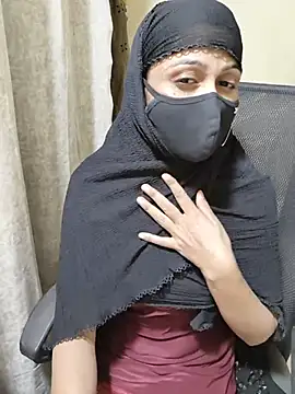 Hot_Saraa04 - Boobs show