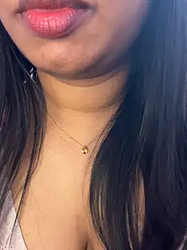 Tamil_Maaya