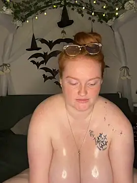 Flame_fantasy_xx - Oil Boobs (5 mins)
