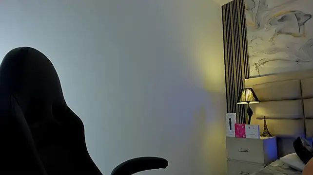 AmberGreyy_ - Lick my big boobs 🥺