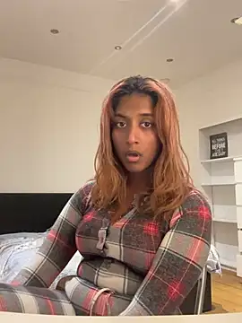 DonnaShy - sexy lingerie tease 🫦