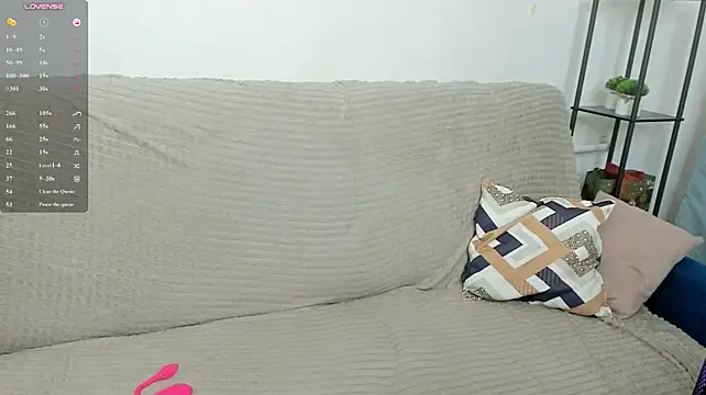 Briar_Nomad - fingers in pussy