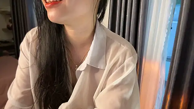 _Cam_baby - tease me wet