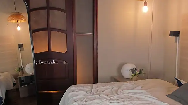 Nayah__ - Make me oon fireeee