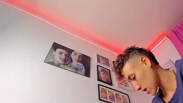Megan_100 - fucking my ass with the head of my dildo