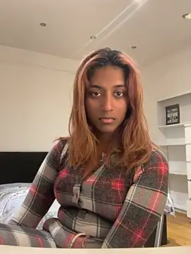 DonnaShy - sexy lingerie tease 🫦