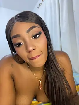 Zaracollins01 - Tit masturbation